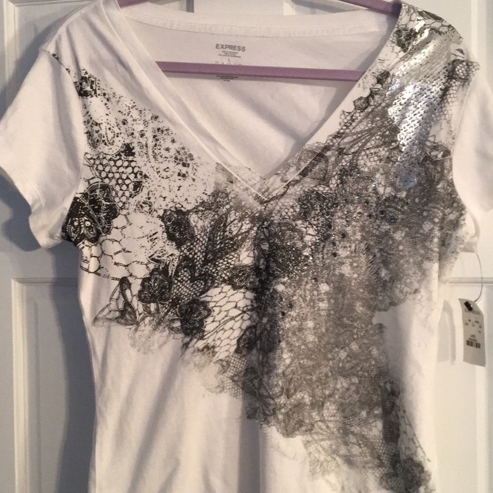 Women’s top - Picture 2 of 3